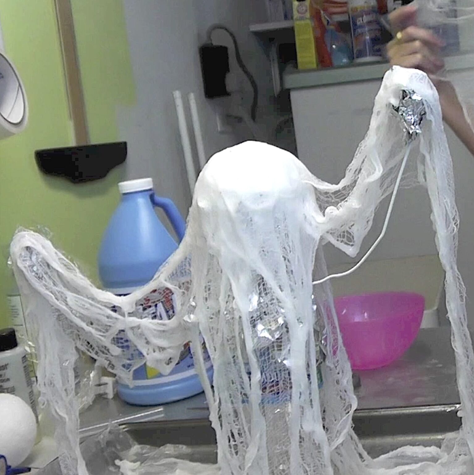 Cheese Cloth Ghost Craft Tutorial - Craft Klatch