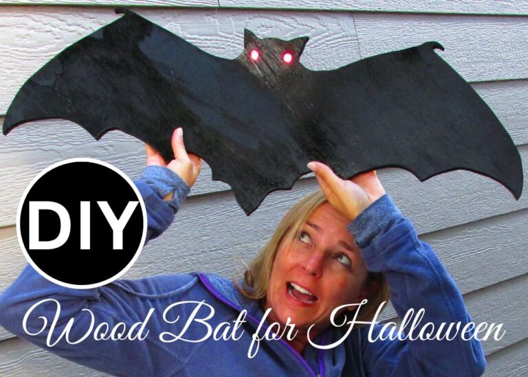 How to make a wood bat for Halloween