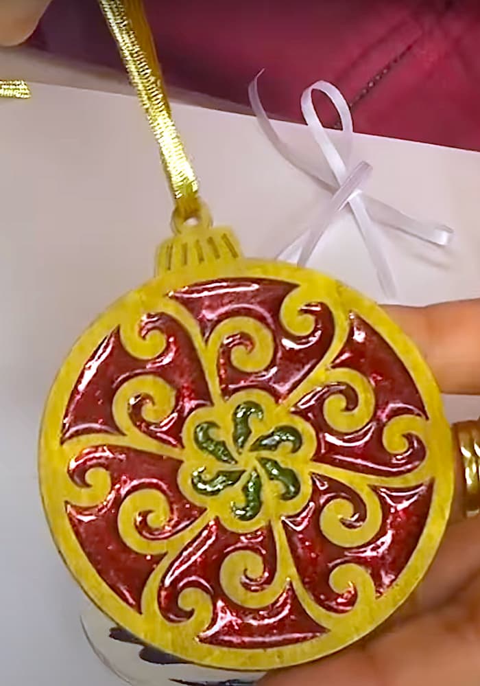 Easy christmas ornament diy