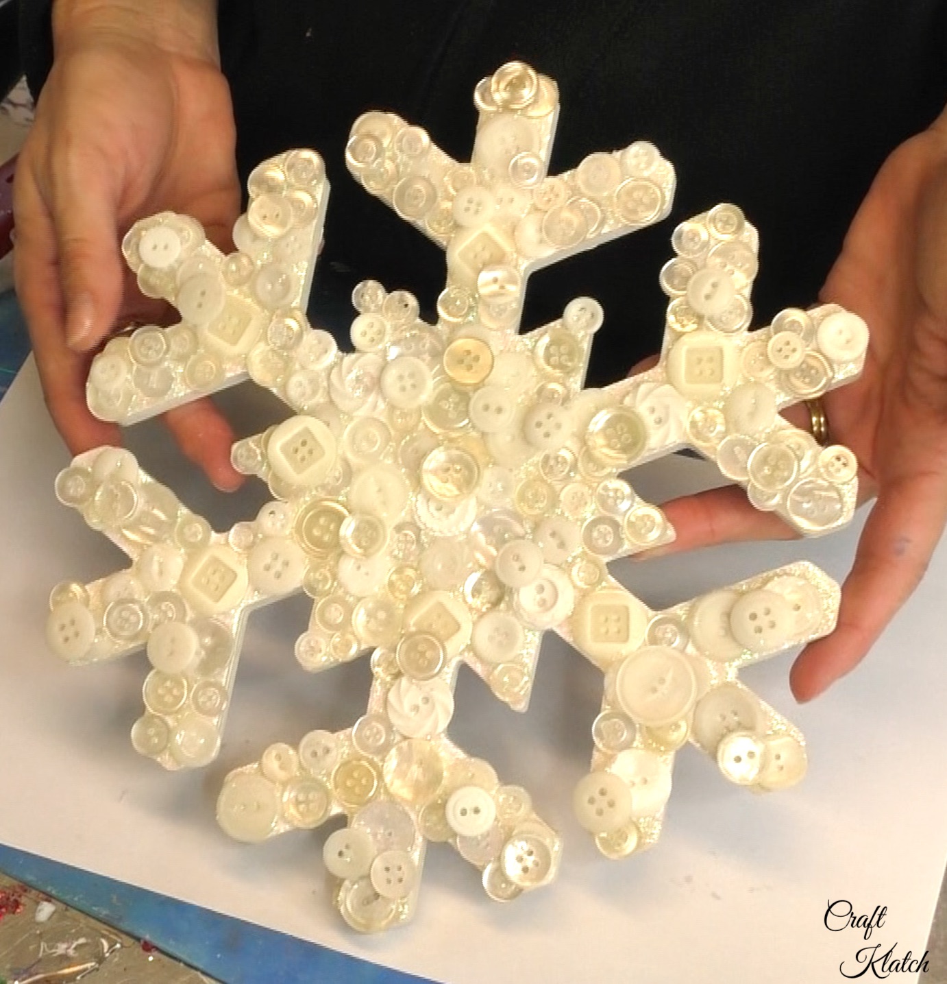 How To Make A Button Snowflake Holiday Decoration - Craft Klatch