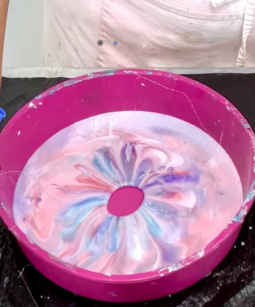 resin running together in a round silicon mold